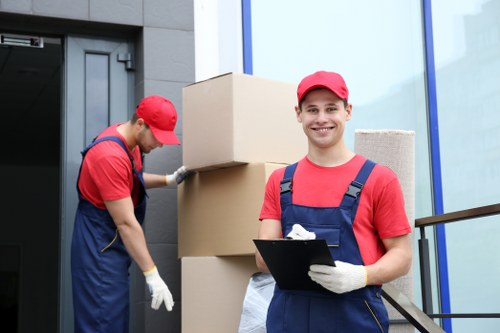 Removal van service in Queenspark with local moving support