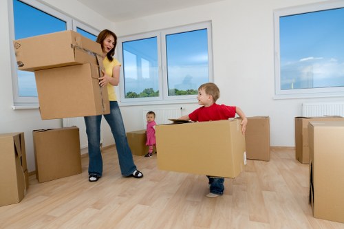 Planning a move with removal truck hire in Queenspark